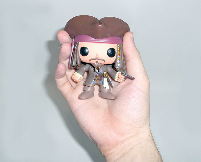 Boneco Funko Pop Jack Sparrow comprado na Amazon com envio direto para o Brasil